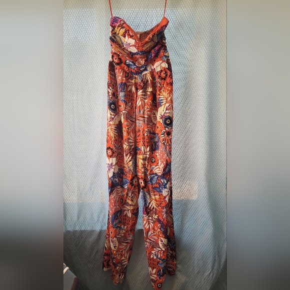 BOG Collective Strapless Floral Jumpsuit Romper, Cute Comfy Tropical Flowy Sz S - Picture 1 of 5